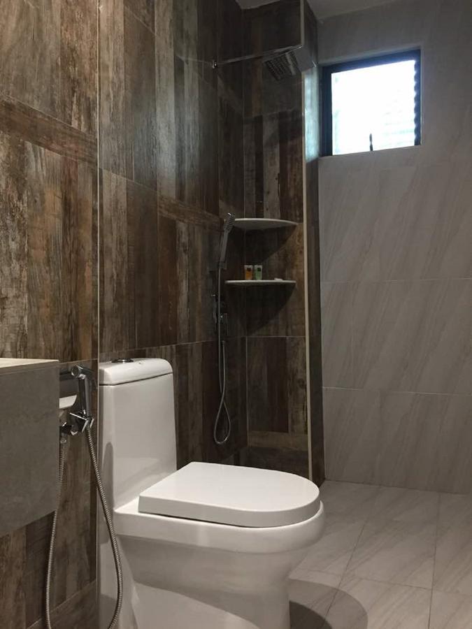 Meriton Inn Куантан Екстериор снимка