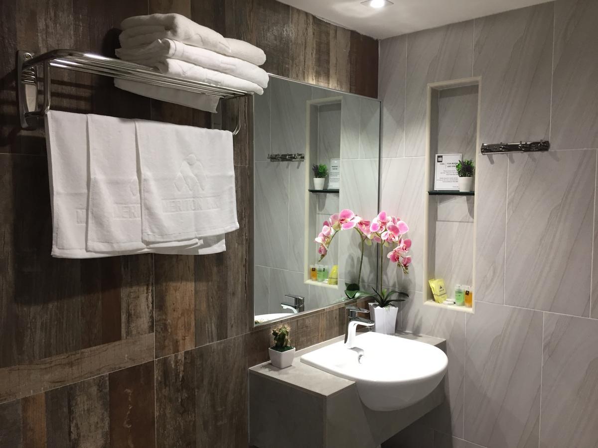 Meriton Inn Куантан Екстериор снимка